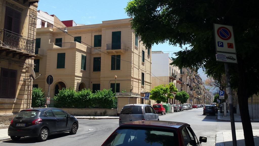 Stazione Marinuzzi Villa Palermo Exterior photo